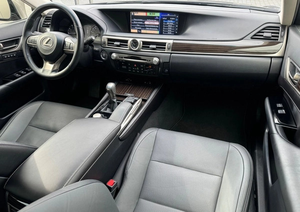 Lexus GS cena 115900 przebieg: 72000, rok produkcji 2018 z Przedecz małe 326